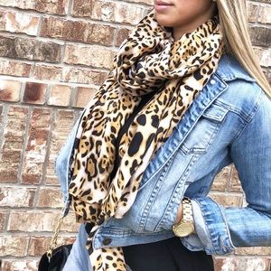 Oversized Leopard Scarf